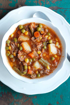Moms Old-Fashioned Beef and Veggie Soup