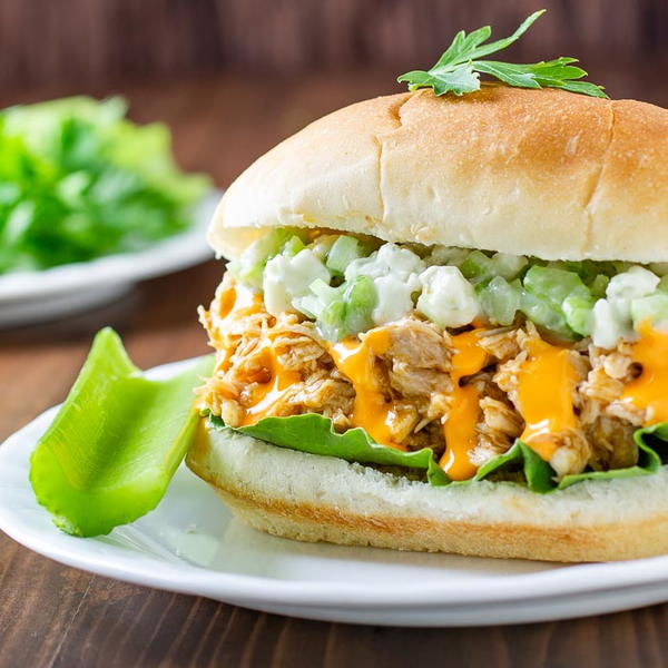 Crockpot Pulled Buffalo Chicken Sandwiches Crockpot Pulled Buffalo Chicken Sandwiches