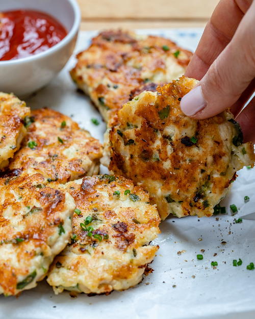 Cheesy Chicken Fritters - Easy Keto Recipe Cheesy Chicken Fritters - Easy Keto Recipe
