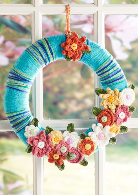 Watercolor DIY Yarn Wreath Watercolor DIY Yarn Wreath