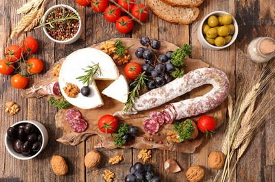 How to Build the Best Charcuterie Board