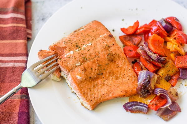 Chili Lime Salmon Sheet Pan Dinner Chili Lime Salmon Sheet Pan Dinner