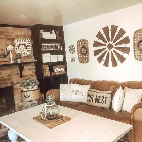 Learn How to Make a Farmhouse DIY Wood Bead Garland Learn How to Make a Farmhouse DIY Wood Bead Garland