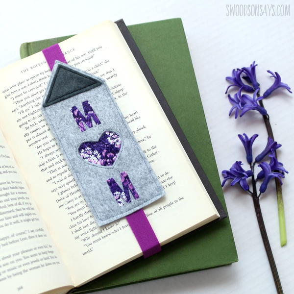 Felt MOM Bookmark Tutorial Felt MOM Bookmark Tutorial