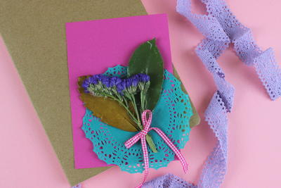 Handmade Wishing Cards with Flowers and Leaves Handmade Wishing Cards with Flowers and Leaves