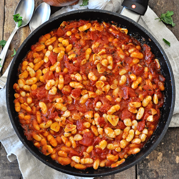 Spanish White Beans with Chunky Tomatoes Paprika Spanish White Beans with Chunky Tomatoes & Paprika