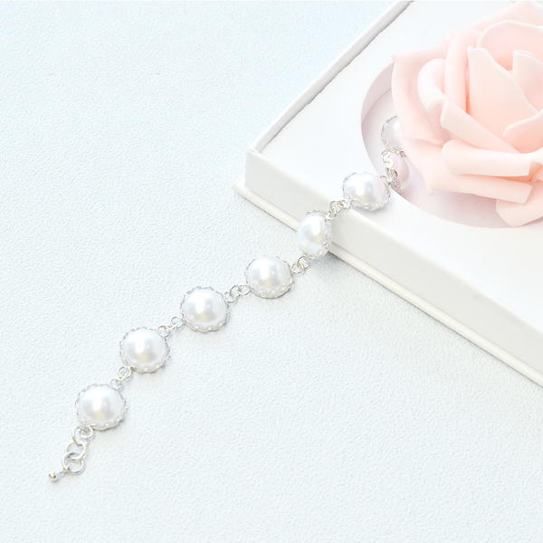 Beebeecraft Tutorials on how to Make Beautiful Glass Cabochon Bracelet Beebeecraft Tutorials on how to Make Beautiful Glass Cabochon Bracelet