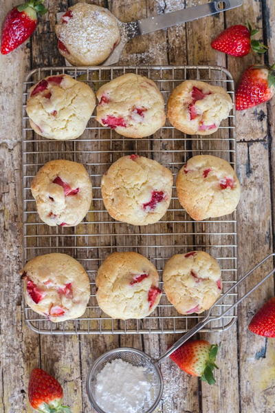 Easy Strawberry Cookies Easy Strawberry Cookies