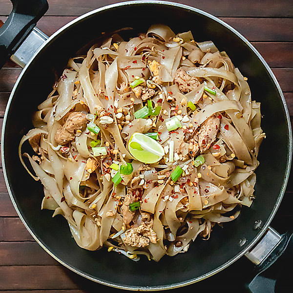 Chicken Pad Thai Chicken Pad Thai
