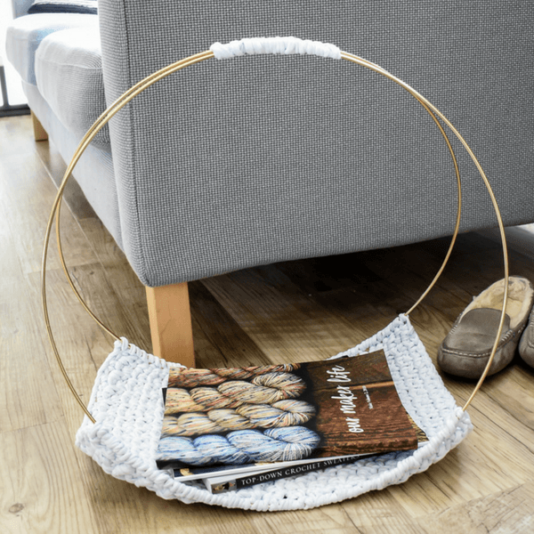 DIY Magazine Rack DIY Magazine Rack