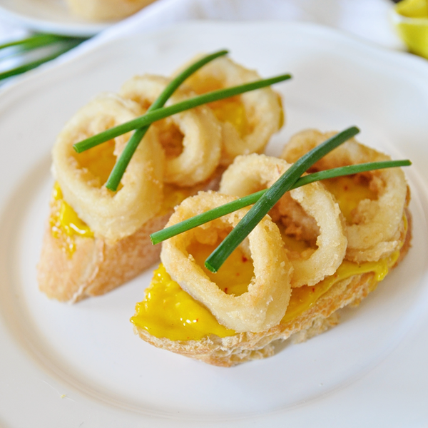Open-Faced Fried Calamari Sandwiches with Saffron Aioli Open-Faced Fried Calamari Sandwiches with Saffron Aioli