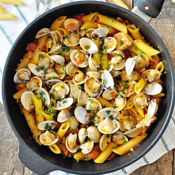 One-Pot Saffron Penne Pasta with Shrimp Cockles One-Pot Saffron Penne Pasta with Shrimp & Cockles