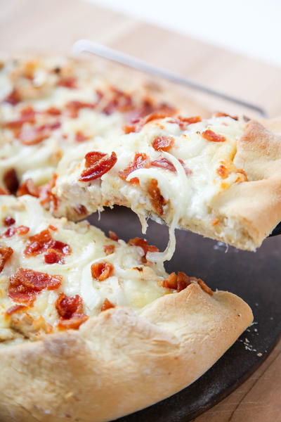 Chicken Alfredo Pizza Chicken Alfredo Pizza
