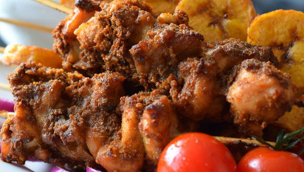 Restaurant-Style Paprika Chicken Skewers Restaurant-Style Paprika Chicken Skewers