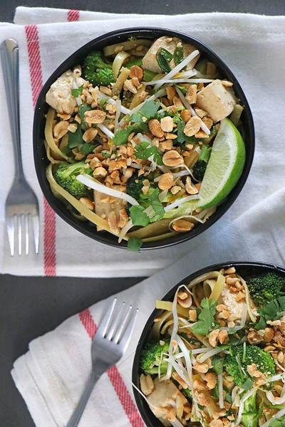 Easy Vegan Pad Thai Easy Vegan Pad Thai