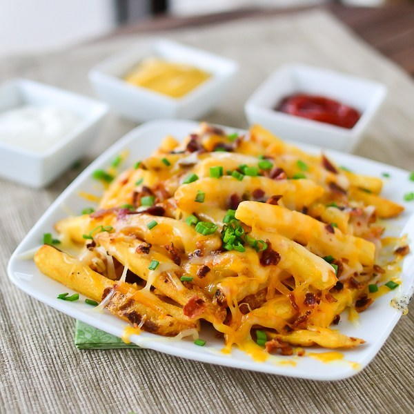 Diner-Style Bacon Cheese Fries Diner-Style Bacon Cheese Fries