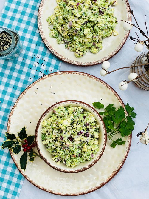 Brussels Sprouts Cranberries and Bacon Salad Brussels Sprouts Cranberries and Bacon Salad