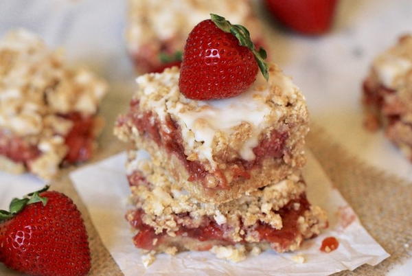 Strawberry Rhubarb Oatmeal Bars Strawberry Rhubarb Oatmeal Bars