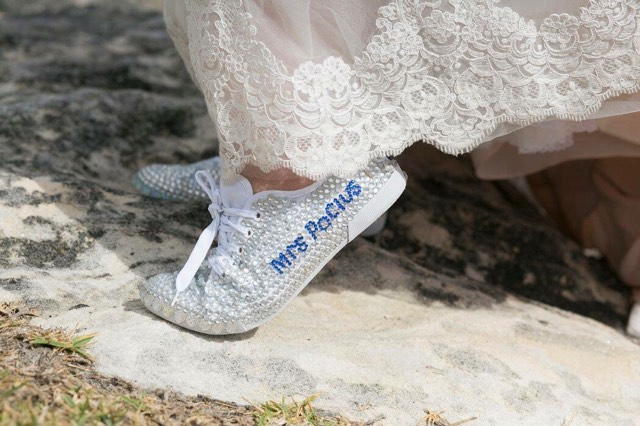 DIY Personalized Wedding Shoes DIY Personalized Wedding Shoes