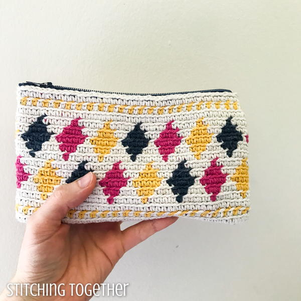 Desert Diamonds Crochet Pouch Desert Diamonds Crochet Pouch