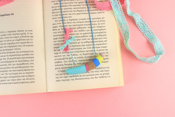 Summer Painted Driftwood Necklace Summer Painted Driftwood Necklace