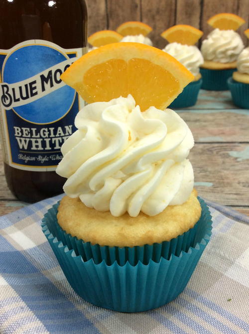 Delicious Blue Moon Boozy Cupcakes Delicious Blue Moon Boozy Cupcakes