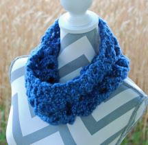 Royal Blue Bulky Crochet Cowl
