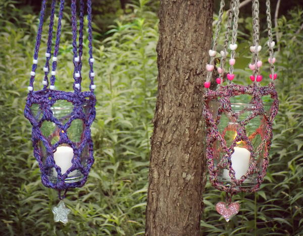 Mock-Race Hangers Mock-Race Hangers