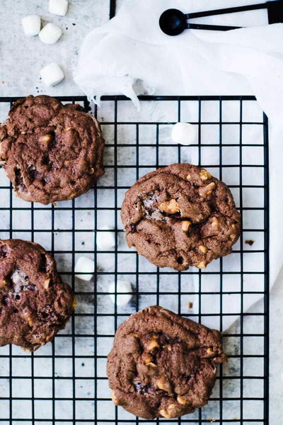 Easy Rocky Road Cookies Easy Rocky Road Cookies