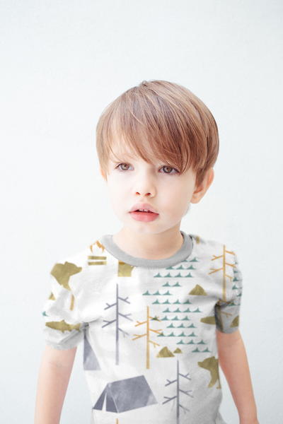 Free Sewing Tutorial and Sewing Pattern Short Sleeve T-Shirt