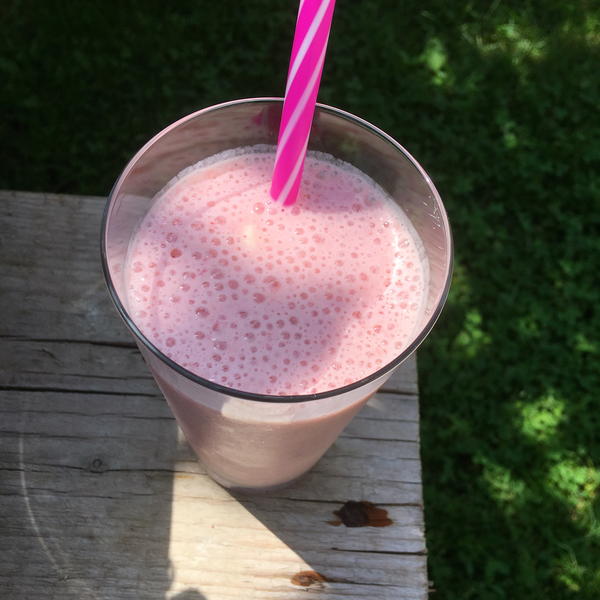 Strawberry Milkshake Strawberry Milkshake