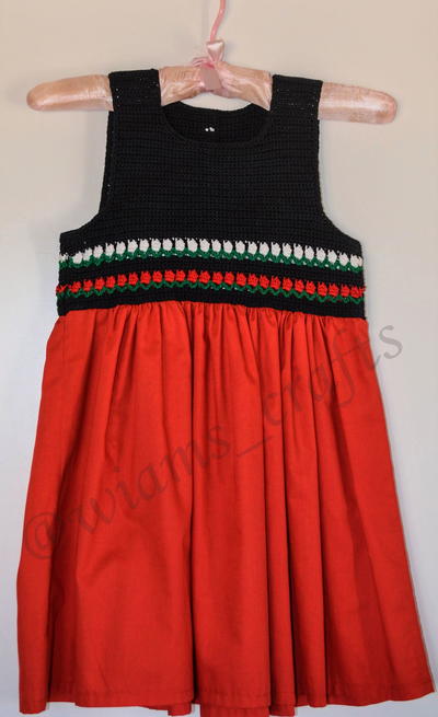 "Tulip Glow In Black" Dress