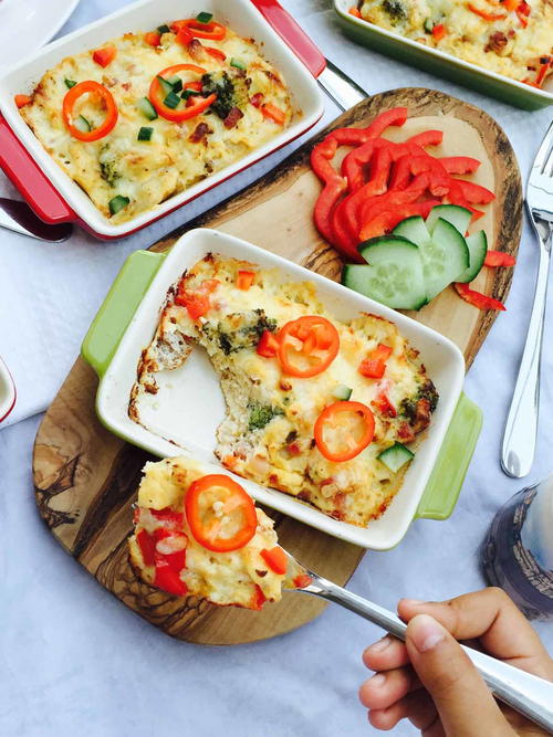Baked Broccoli Cheese and Pepper Omelette Baked Broccoli Cheese and Pepper Omelette