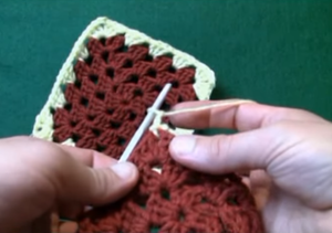 How to Change Color in a Granny Square: Left-Handed