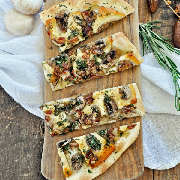 Spanish Flatbread with Manchego Cheese Mushrooms Dates Spanish Flatbread with Manchego Cheese, Mushrooms & Dates