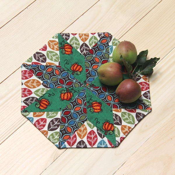 Holiday Reversible Mini Mat Holiday Reversible Mini Mat