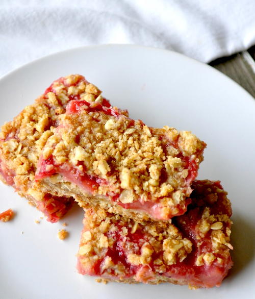 Strawberry Rhubarb Oatmeal Bars Strawberry Rhubarb Oatmeal Bars