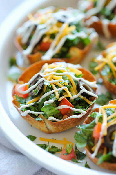 Mini Taco Salad Cups Mini Taco Salad Cups