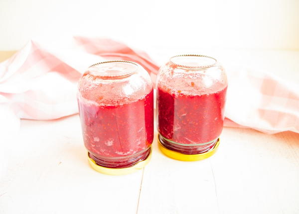 Low-Carb Raspberry Jelly Low-Carb Raspberry Jelly