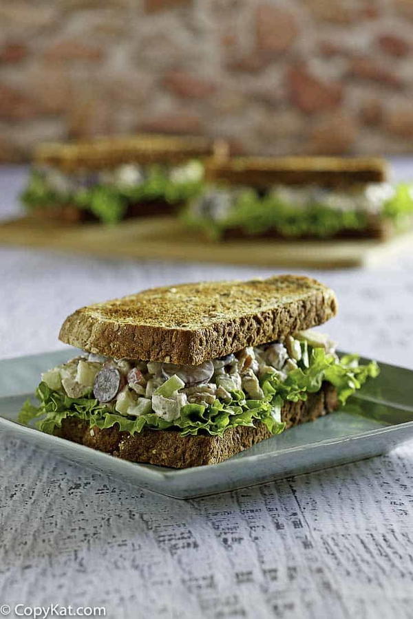 Copycat Pecan Chicken Salad Sandwich Copycat Pecan Chicken Salad Sandwich