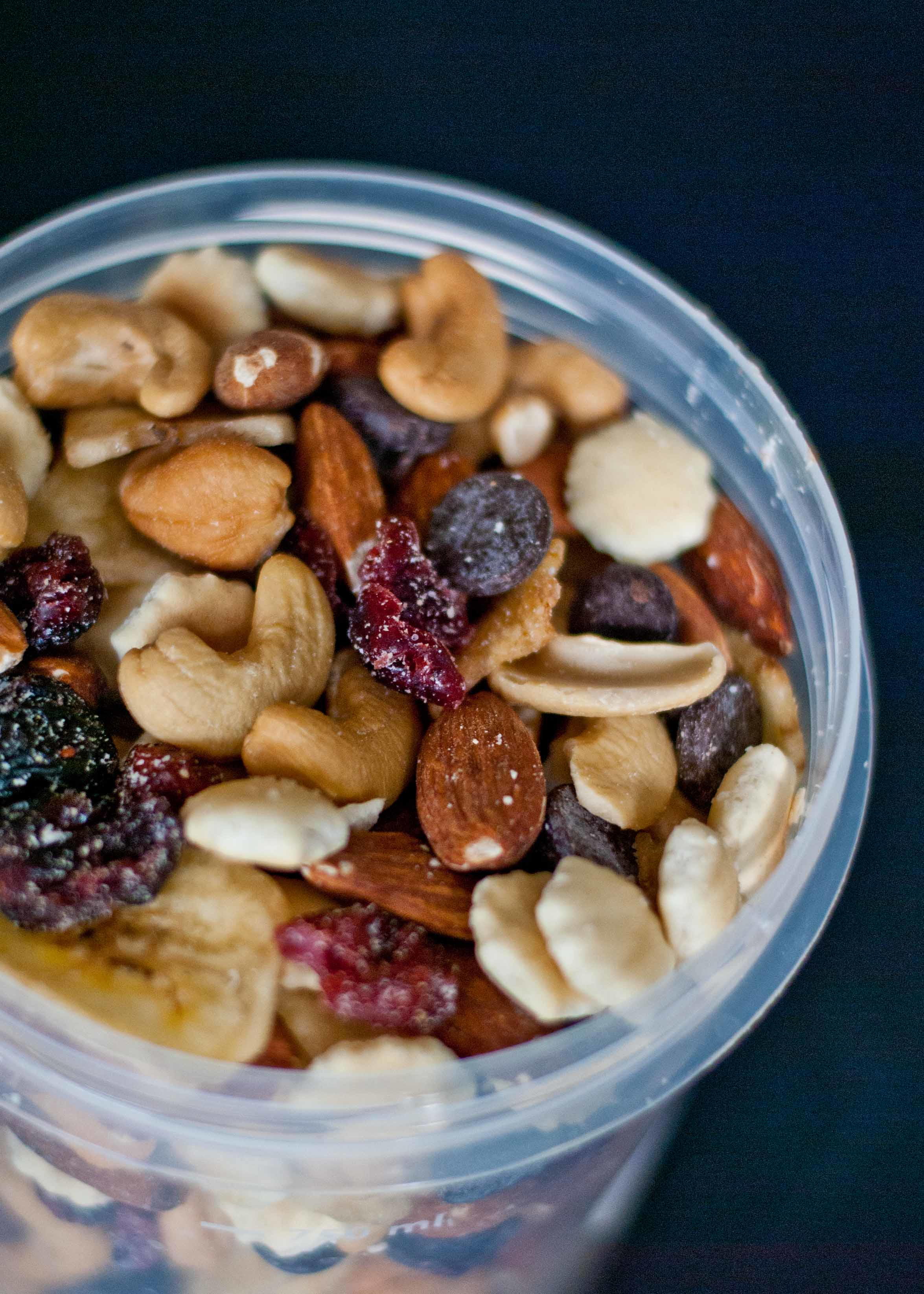 Healthy Trail Mix Recipe | FaveHealthyRecipes.com