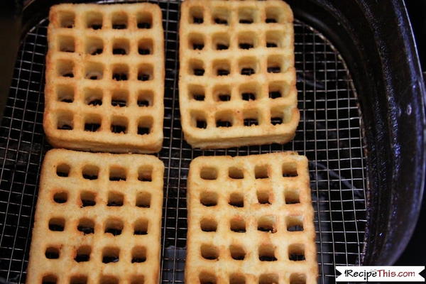 Air Fryer Frozen Potato Waffles Air Fryer Frozen Potato Waffles