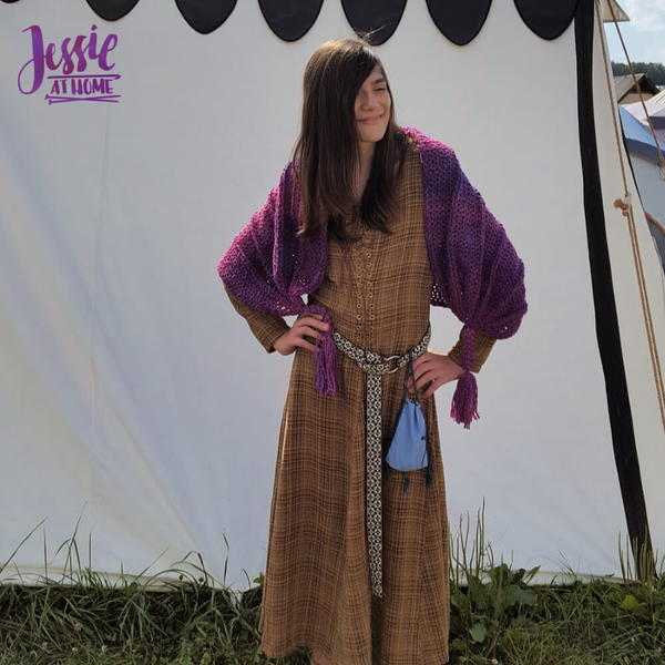 Twisted Strands Wrap Twisted Strands Wrap