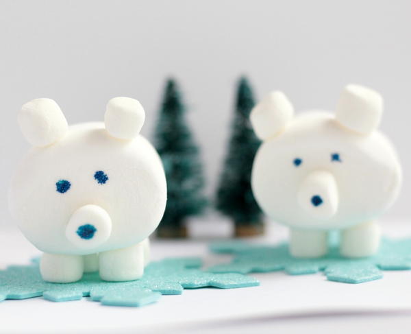 Easy 3D Edible Marshmallow Polar Bear Craft Easy 3D Edible Marshmallow Polar Bear Craft