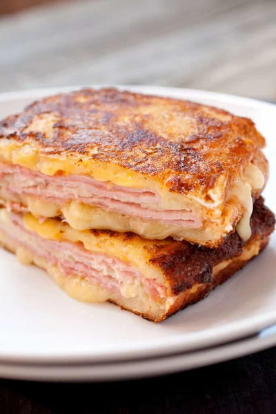 Classic Monte Cristo Sandwich Recipe Classic Monte Cristo Sandwich Recipe