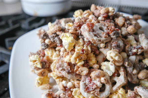 White Chocolate Bacon Snack Mix White Chocolate Bacon Snack Mix