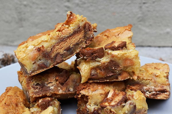 Peanut Butter Cup Blondies Peanut Butter Cup Blondies