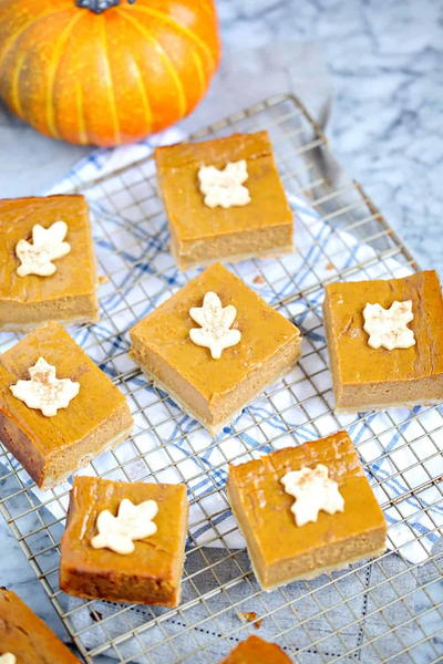 Pumpkin Pie Shortbread Bars Pumpkin Pie Shortbread Bars