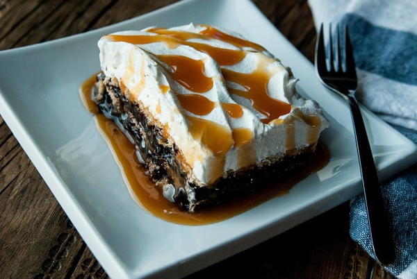 Easy No Bake Chocolate Pudding Cake Easy No Bake Chocolate Pudding Cake