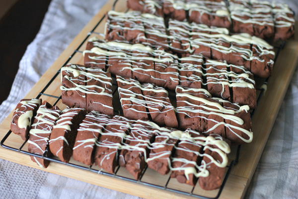 Scrumptious Brownie Biscotti Scrumptious Brownie Biscotti